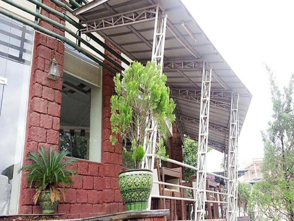 Bawga Theiddhi Hotel Kinmun Exterior photo